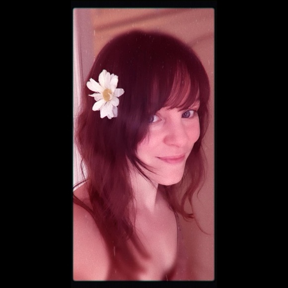 Meet your Posher, Jennie - Picture 1 of 1